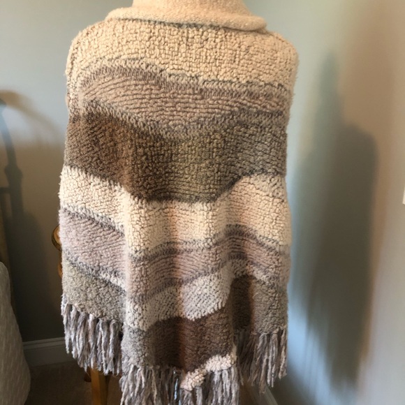 INC. brand sweater poncho - Picture 5 of 8